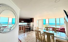 Apartasuite Bahia Tropical